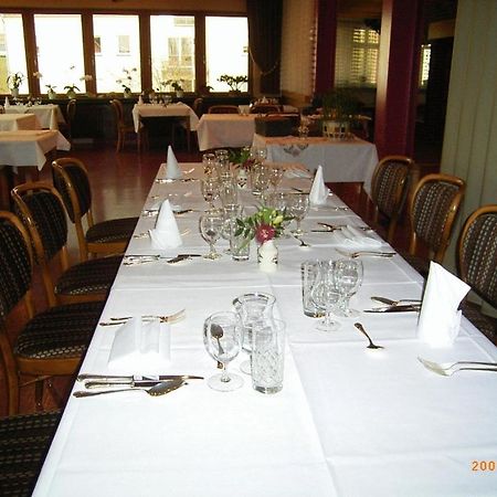 Hotel Restaurant Braas Esch-sur-Sûre Exterior foto